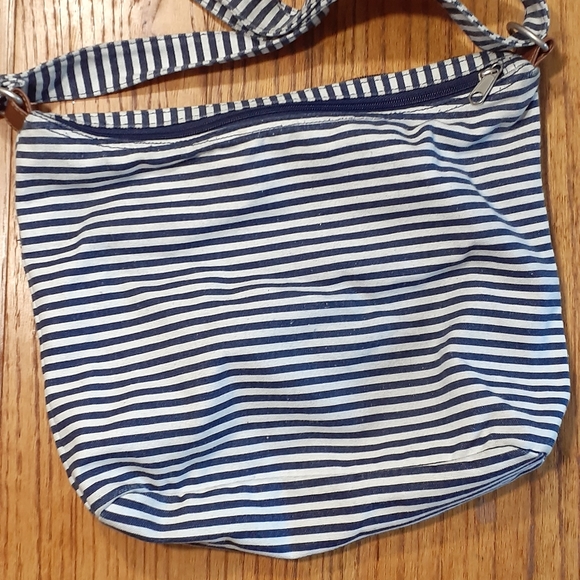 Denim striped crossbody bag - Picture 4 of 4